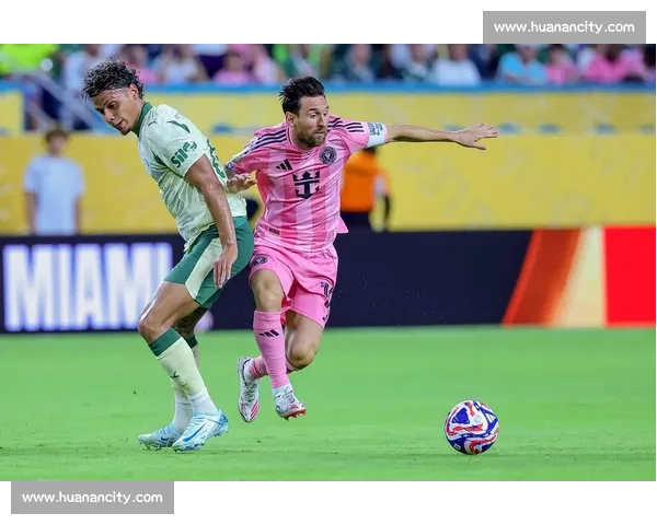 世俱杯巴西德比:帕尔梅拉斯用桑巴韧性击碎铁桶阵,更巴西 的胜利诠释足球哲学 世俱杯巴西德比:帕尔梅拉斯用桑巴韧性击碎铁桶阵,更巴西 的胜利诠释足球哲学